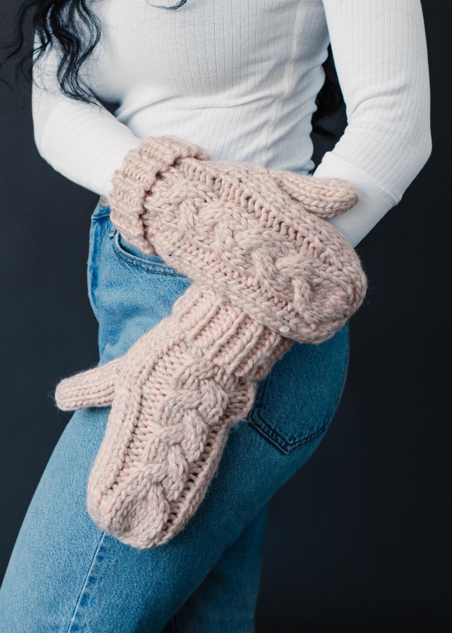 PANACHE Cable Knit Mittens