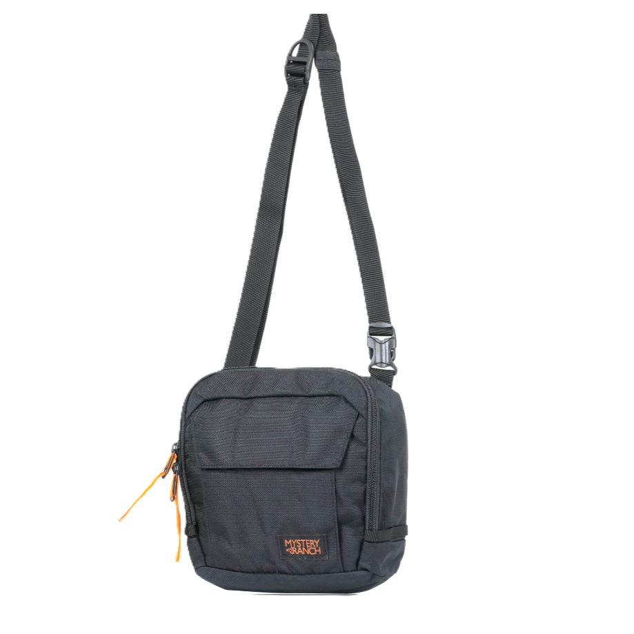バッグ MYSTERY RANCHI BozemanMT USA Black Shop Mystery Ranch MONSTER – Compact 14-Day Travel Bag for