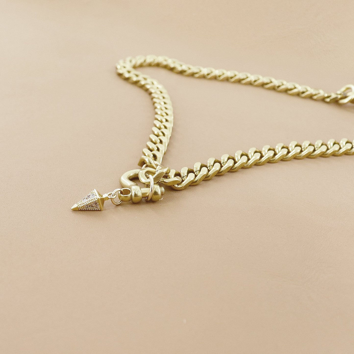RACHEL NATHAN Shackle Single Art Deco Drop Necklace