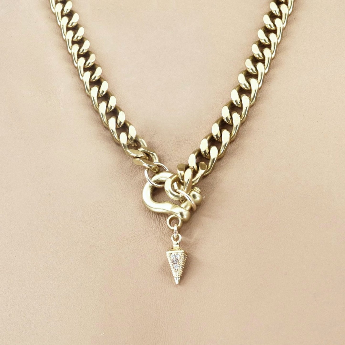 RACHEL NATHAN Shackle Single Art Deco Drop Necklace