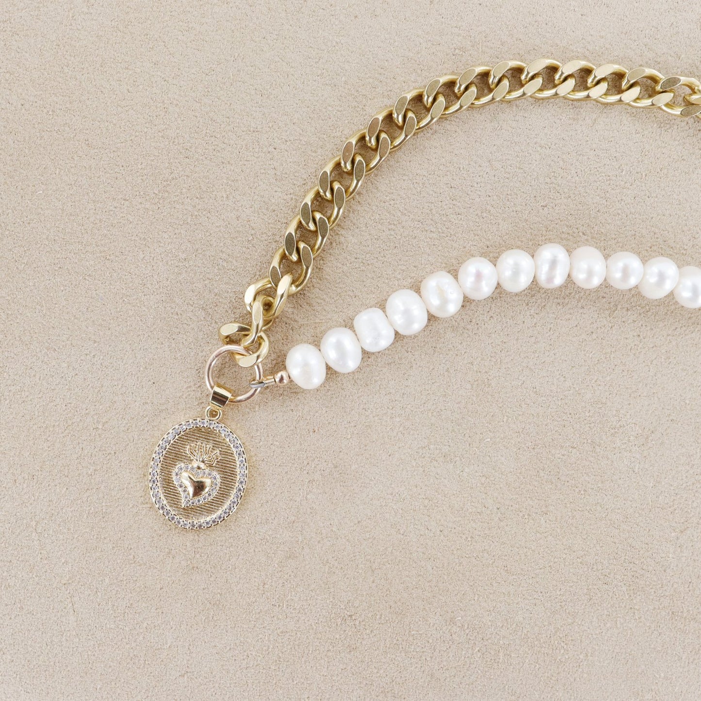 RACHEL NATHAN Pearl & Sacred Heart Necklace