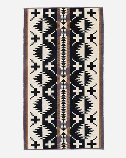 PENDLETON Oversized Jacquard Spa Towel