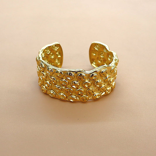 ABCO Luxe Wide Textured Cuff