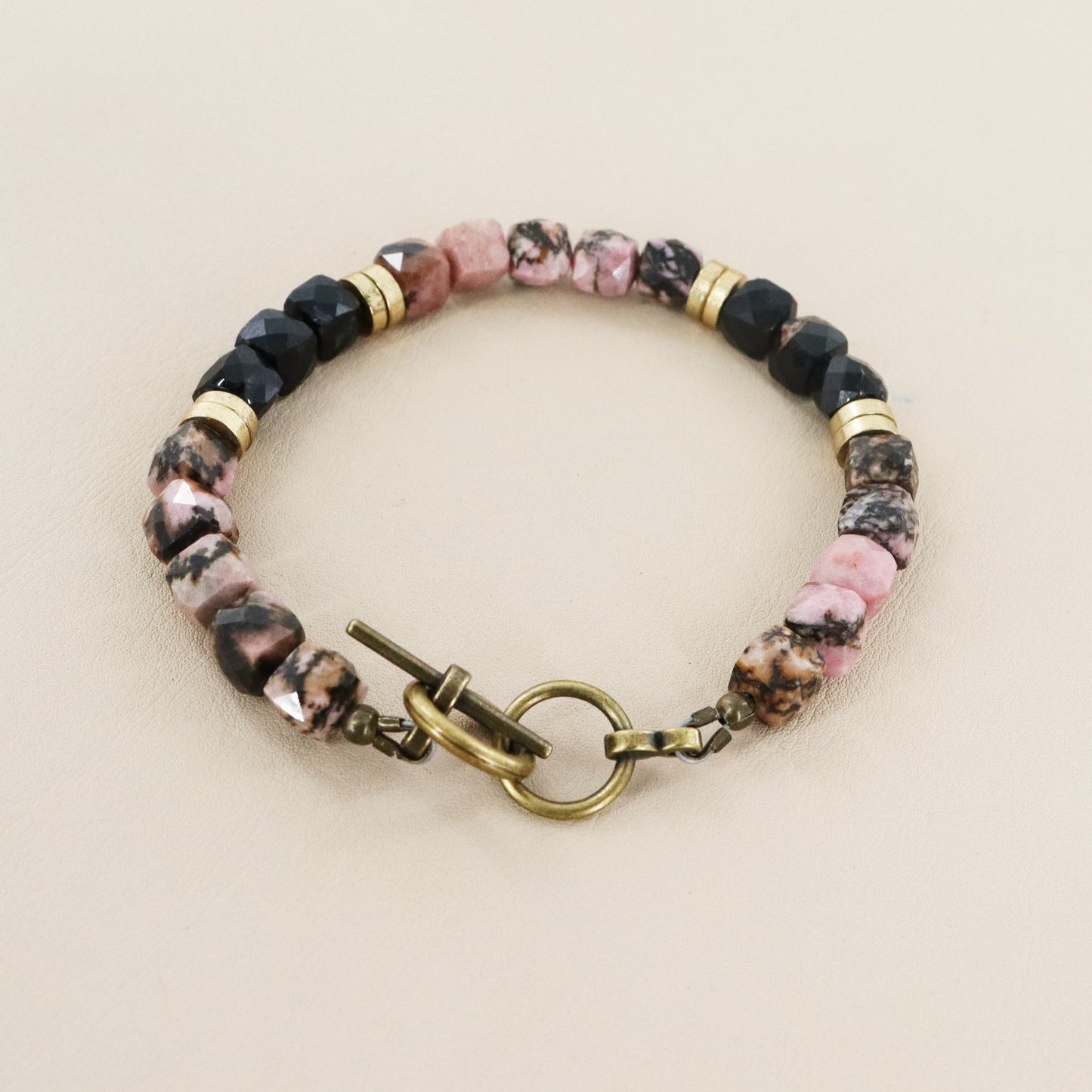 RACHEL NATHAN Narrow Rhodonite Bracelet