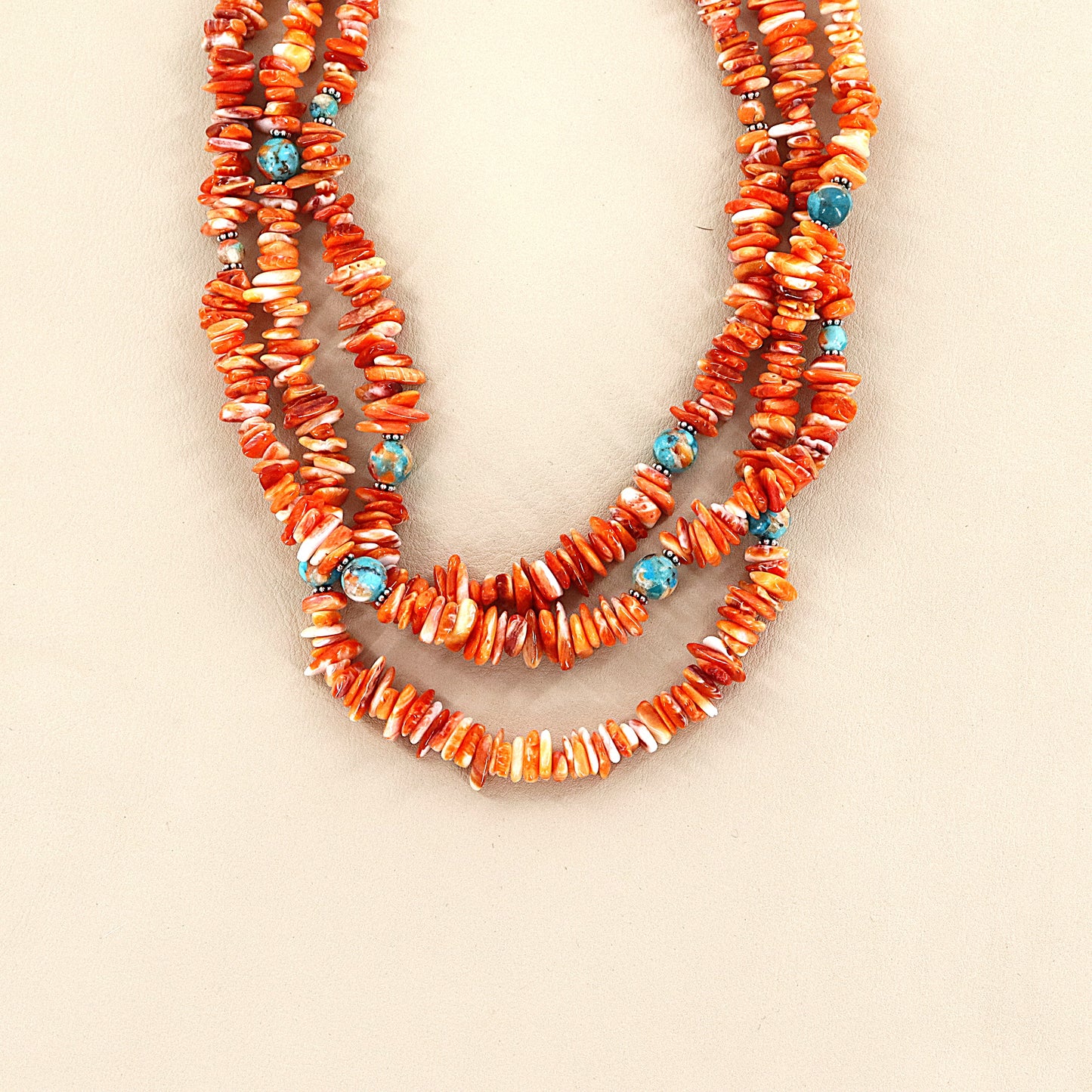 PAIGE WALLACE 3 Strands Spiney Combined Stones Necklace