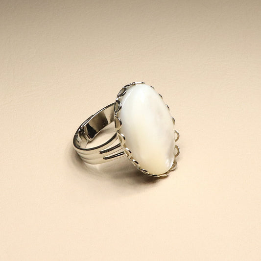 ABCO Pearl Dream Oval Ring